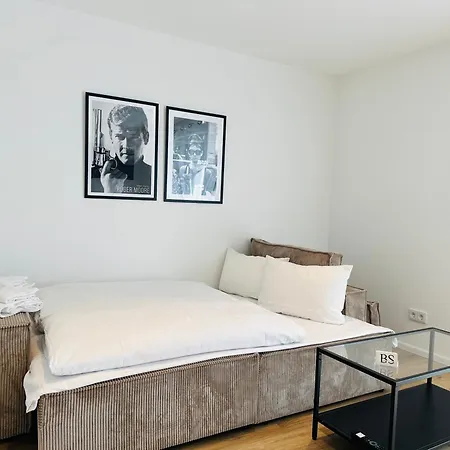Bonnystay L Balcony L Center L Design * Lorrach