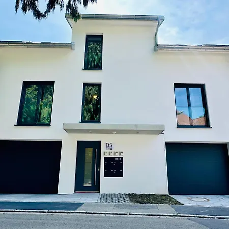 Bonnystay L Balcony L Center L Design * Lörrach